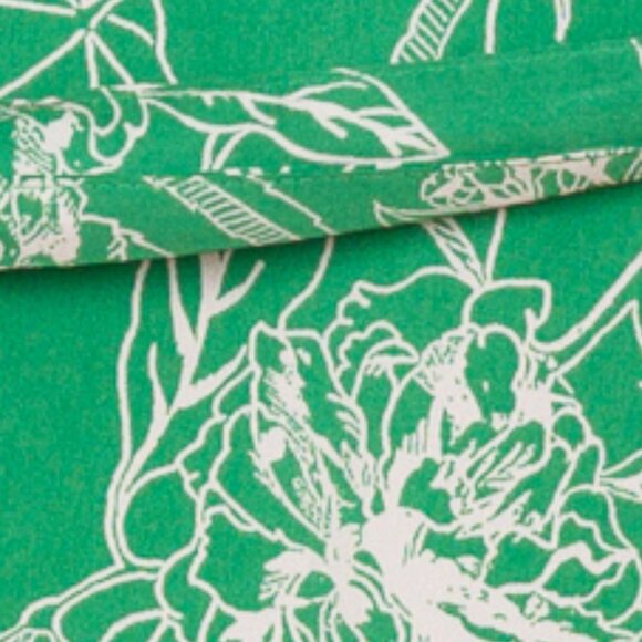 Ophelia Rose, Green and white Floral  Polyester and Spandex Satin Dress Size 2X - Picture 2 of 3